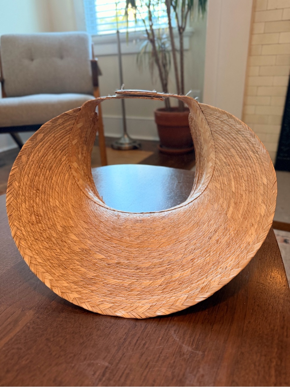 Nipomo (Caminito) Handwoven Straw Visor Hat View 3